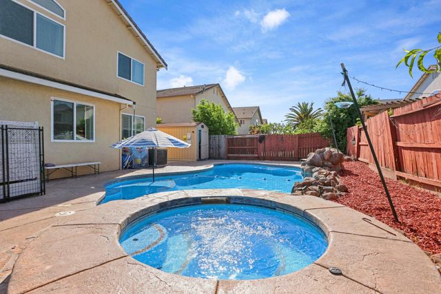 2813 Etcheverry Dr, Stockton, CA 95212