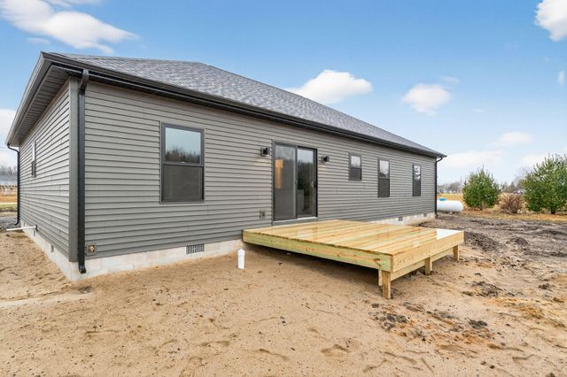 238 E 550 N, Rensselaer, IN 47978