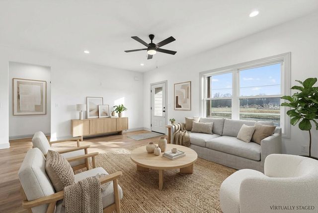 238 E 550 N, Rensselaer, IN 47978