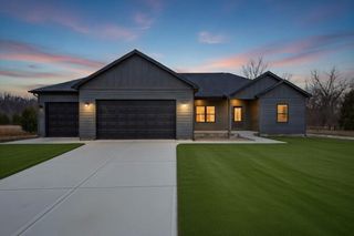 238 E 550 N, Rensselaer, IN 47978