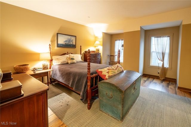 38071 Euclid Avenue 2, Willoughby, OH 44094