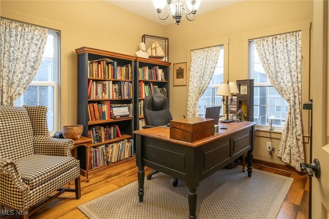 38071 Euclid Avenue 2, Willoughby, OH 44094