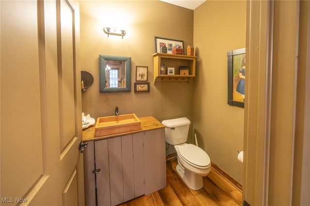 38071 Euclid Avenue 2, Willoughby, OH 44094