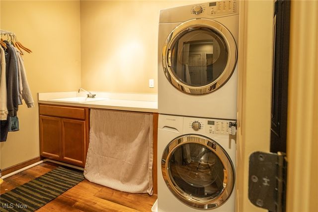 38071 Euclid Avenue 2, Willoughby, OH 44094