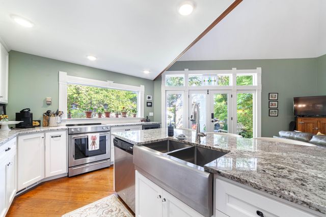 518 MAIN ST, Arrow Rock, MO 65320