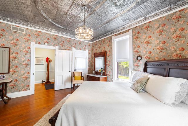 518 MAIN ST, Arrow Rock, MO 65320