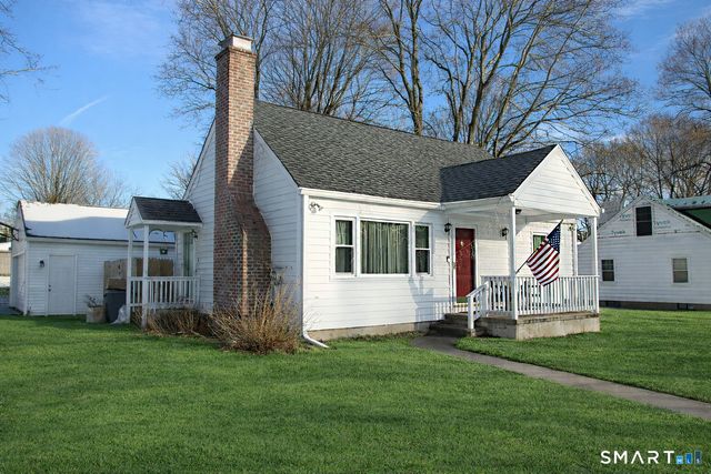 3 Whitlock Avenue, Bethel, CT 06801