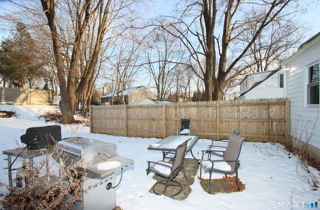 3 Whitlock Avenue, Bethel, CT 06801