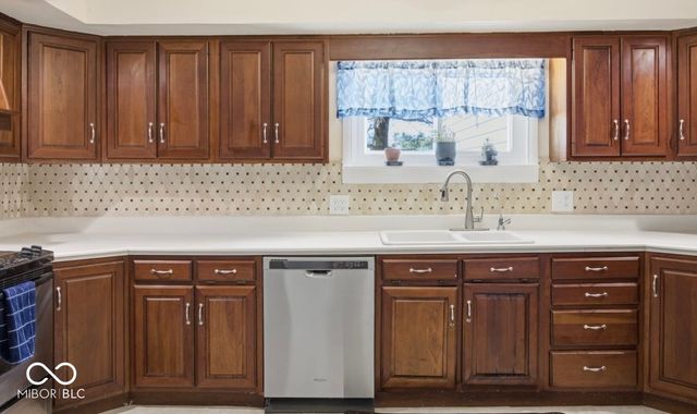 5495 E Us Highway 52, Morristown, IN 46161