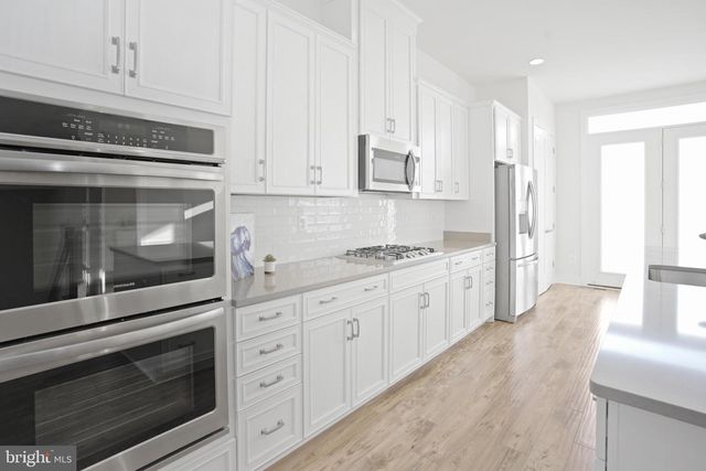 44734 ROOSEVELT SQ, Ashburn, VA 20147