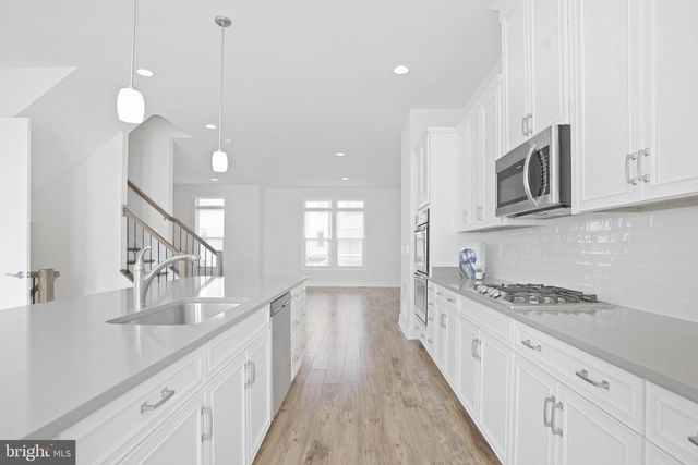 44734 ROOSEVELT SQ, Ashburn, VA 20147