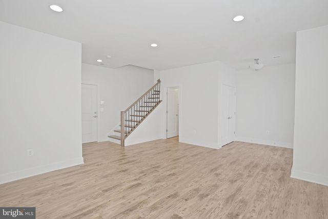 44734 ROOSEVELT SQ, Ashburn, VA 20147