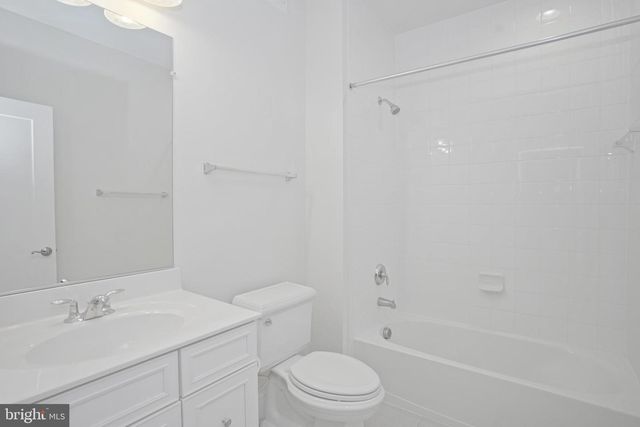 44734 ROOSEVELT SQ, Ashburn, VA 20147