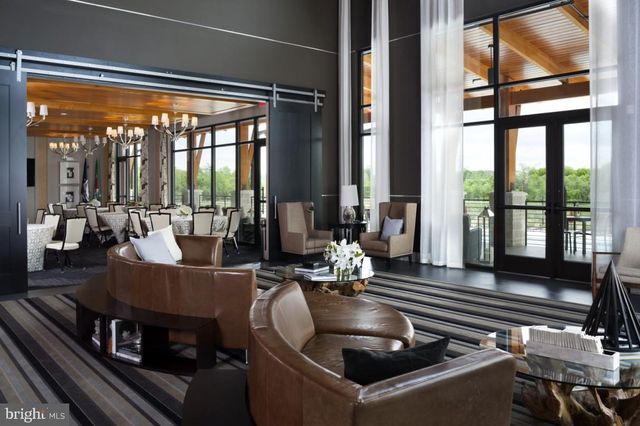 44734 ROOSEVELT SQ, Ashburn, VA 20147