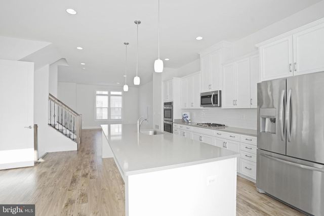 44734 ROOSEVELT SQ, Ashburn, VA 20147