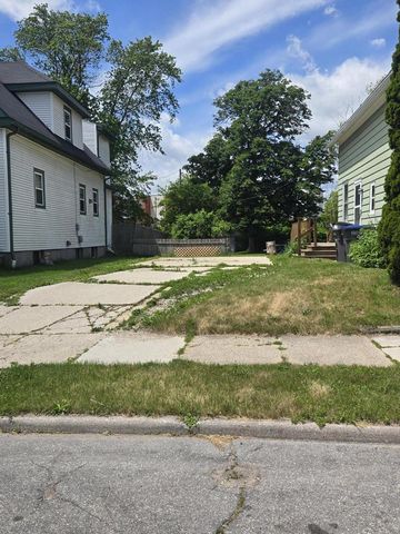 1508 S 14th STREET, Sheboygan, WI 53081
