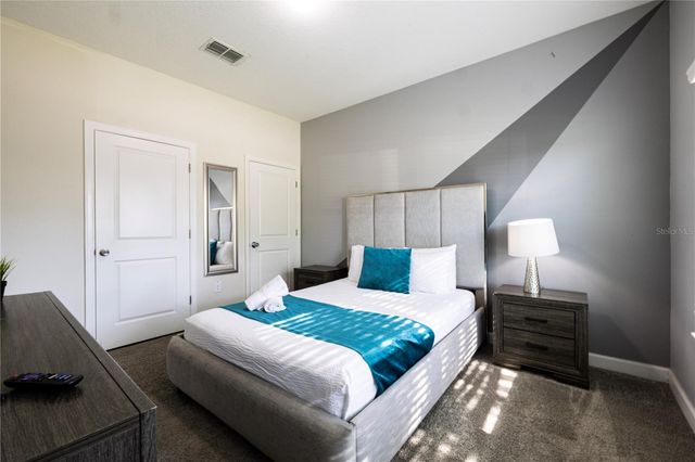 356 OCEAN COURSE AVENUE, Davenport, FL 33896