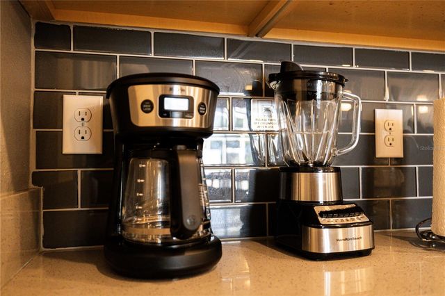 356 OCEAN COURSE AVENUE, Davenport, FL 33896