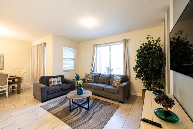 356 OCEAN COURSE AVENUE, Davenport, FL 33896