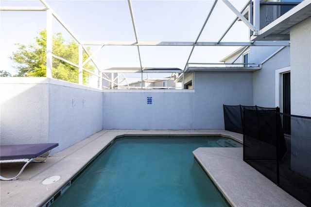 356 OCEAN COURSE AVENUE, Davenport, FL 33896