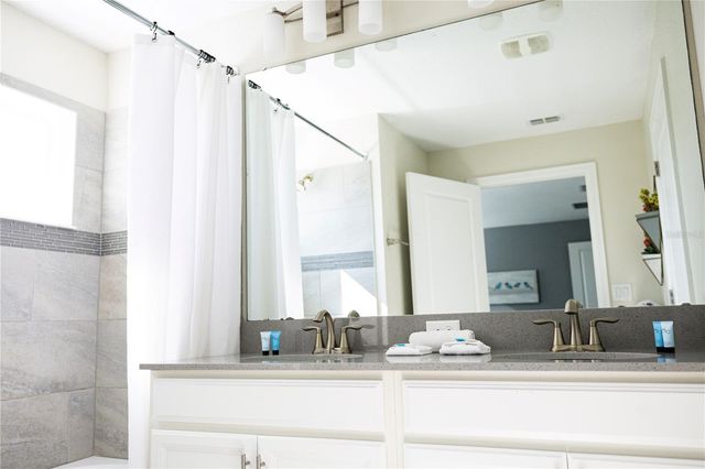 356 OCEAN COURSE AVENUE, Davenport, FL 33896