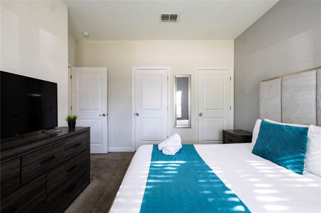 356 OCEAN COURSE AVENUE, Davenport, FL 33896