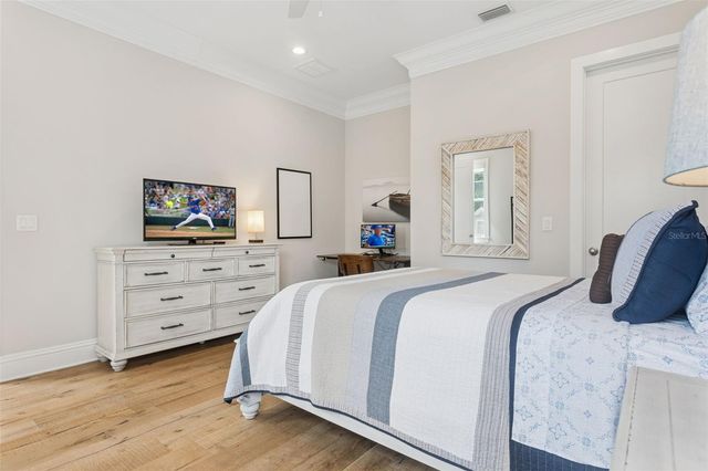 2509 W PALM DRIVE, Tampa, FL 33629