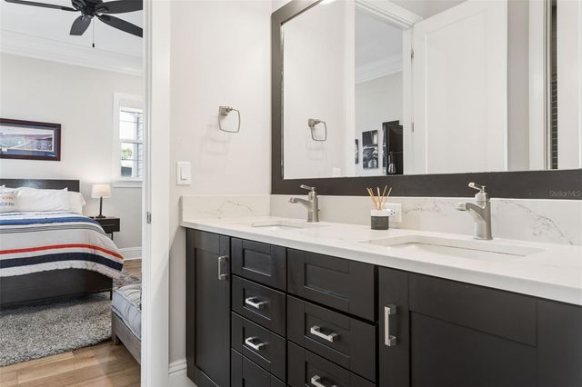 2509 W PALM DRIVE, Tampa, FL 33629