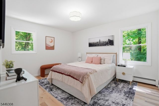 3 Conklin Ave, Hopatcong Boro, NJ 07874