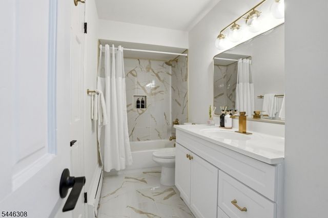 3 Conklin Ave, Hopatcong Boro, NJ 07874