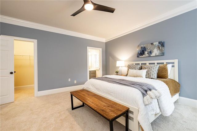 525 Glengate Cove, Atlanta, GA 30328