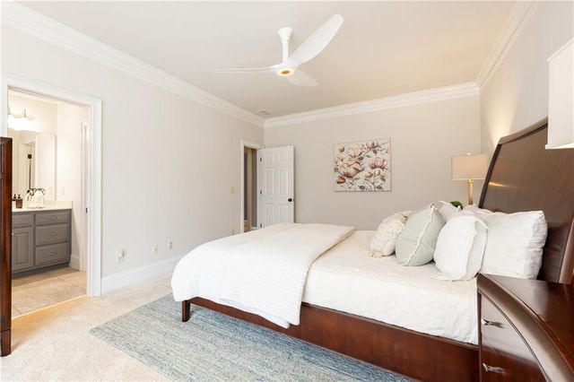 525 Glengate Cove, Atlanta, GA 30328