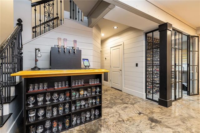 525 Glengate Cove, Atlanta, GA 30328