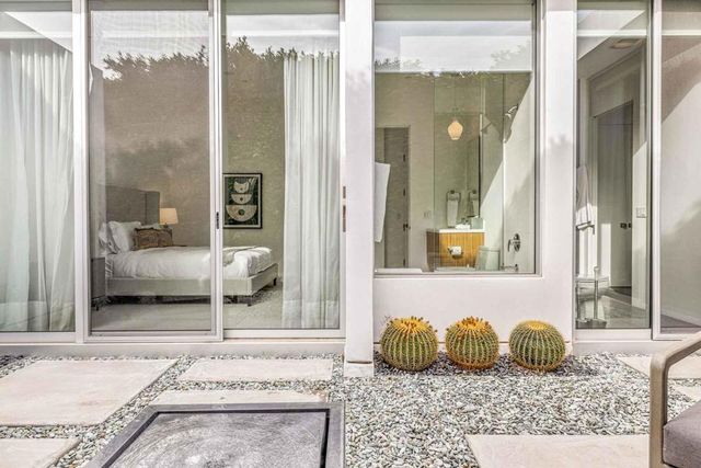 1961 S Palm Canyon Drive 4, Palm Springs, CA 92264