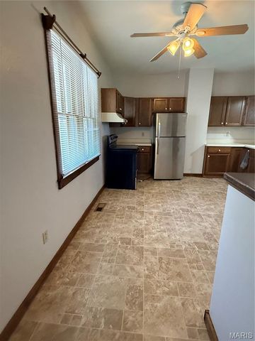 229 Lee Avenue, Collinsville, IL 62234