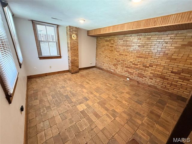 229 Lee Avenue, Collinsville, IL 62234