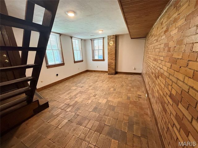 229 Lee Avenue, Collinsville, IL 62234