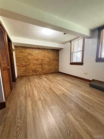 229 Lee Avenue, Collinsville, IL 62234
