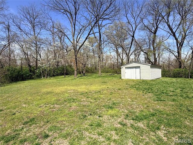 229 Lee Avenue, Collinsville, IL 62234