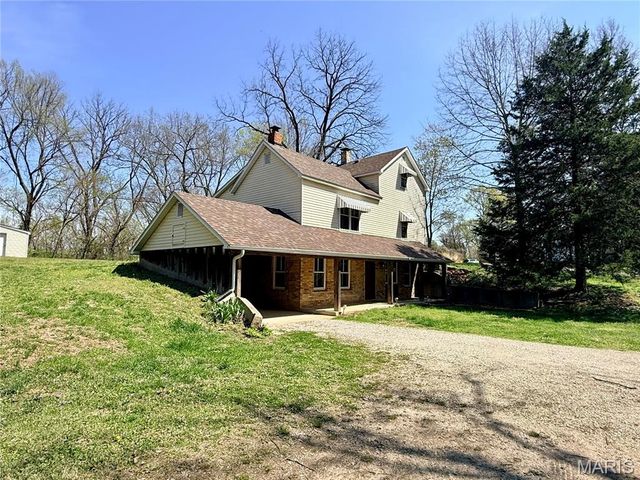 229 Lee Avenue, Collinsville, IL 62234