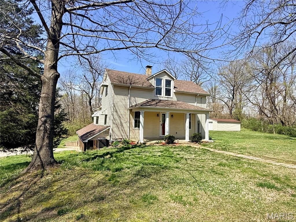 229 Lee Avenue, Collinsville, IL 62234