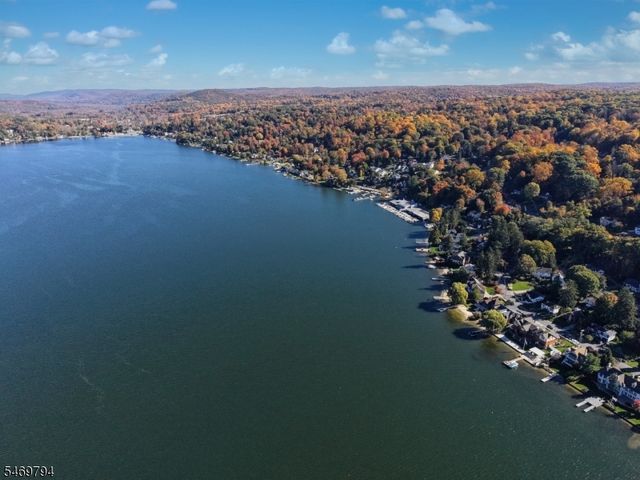 14 Balsam Pkwy, Sparta Twp., NJ 07871