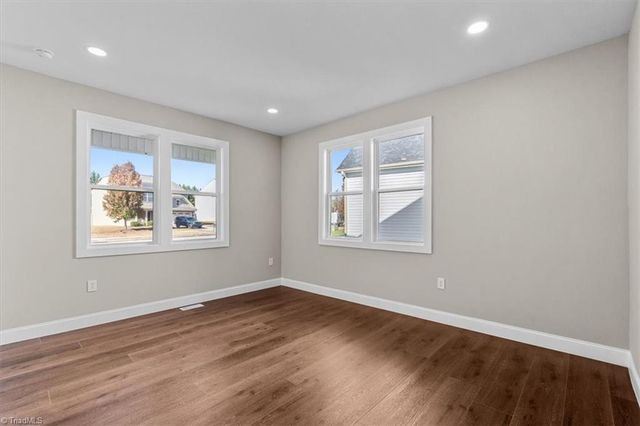 6714 Planters Drive, High Point, NC 27265