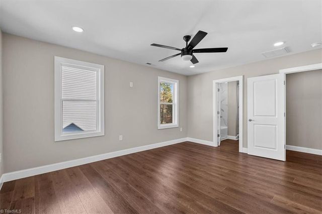 6714 Planters Drive, High Point, NC 27265