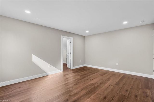 6714 Planters Drive, High Point, NC 27265