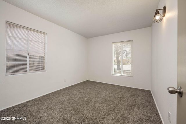 1825 Chaparro Street, Las Cruces, NM 88001