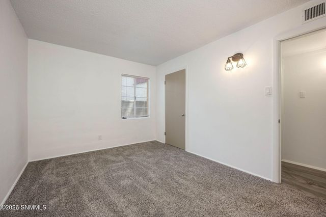 1825 Chaparro Street, Las Cruces, NM 88001