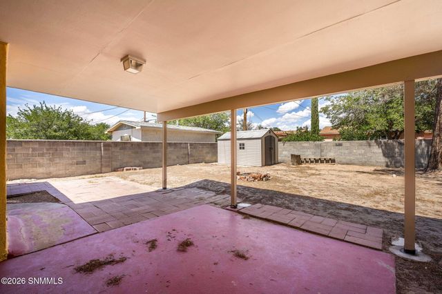 1825 Chaparro Street, Las Cruces, NM 88001