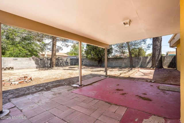1825 Chaparro Street, Las Cruces, NM 88001