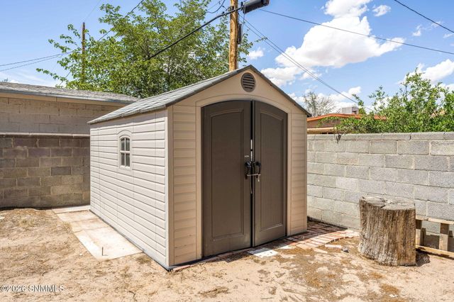 1825 Chaparro Street, Las Cruces, NM 88001